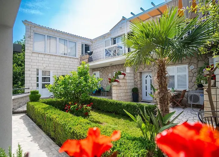 马尔科克别墅酒店 * 察夫塔特