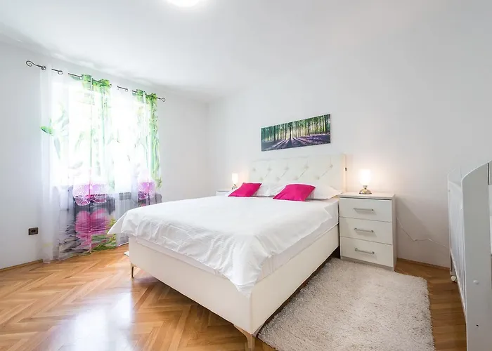 马尔科克别墅酒店 * 察夫塔特