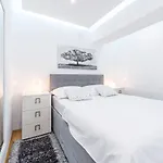 Apartment Markoc *