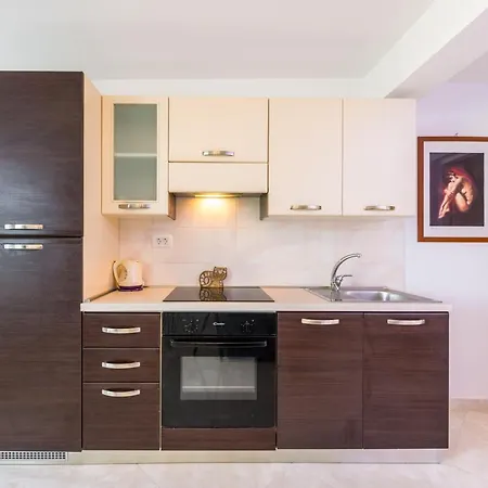 Markoc Apartment Cavtat