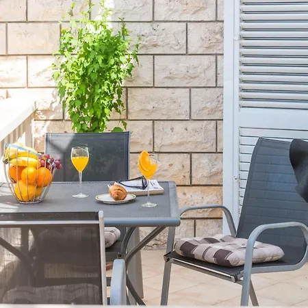 Markoc Apartment Cavtat